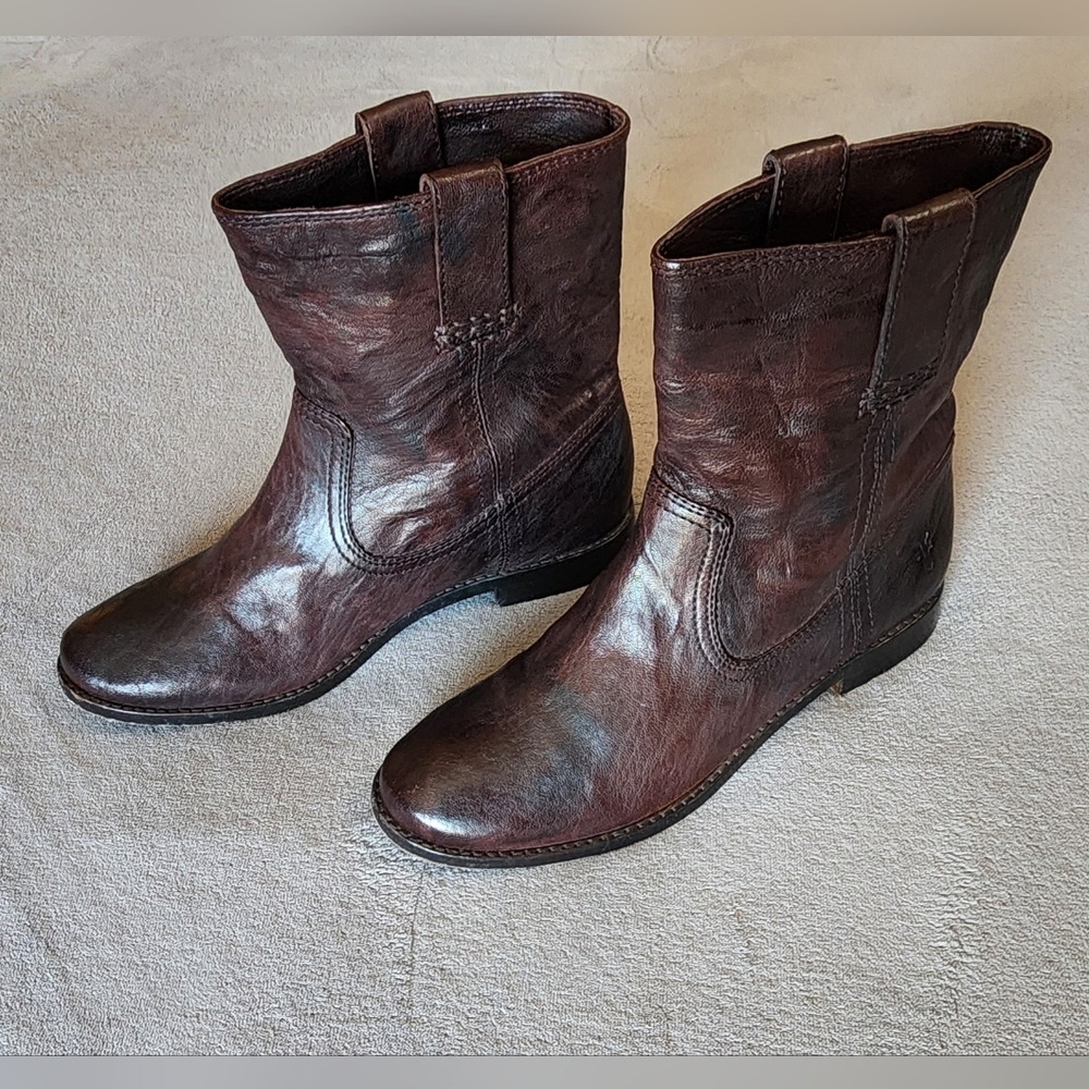 Frye Anna Shortie